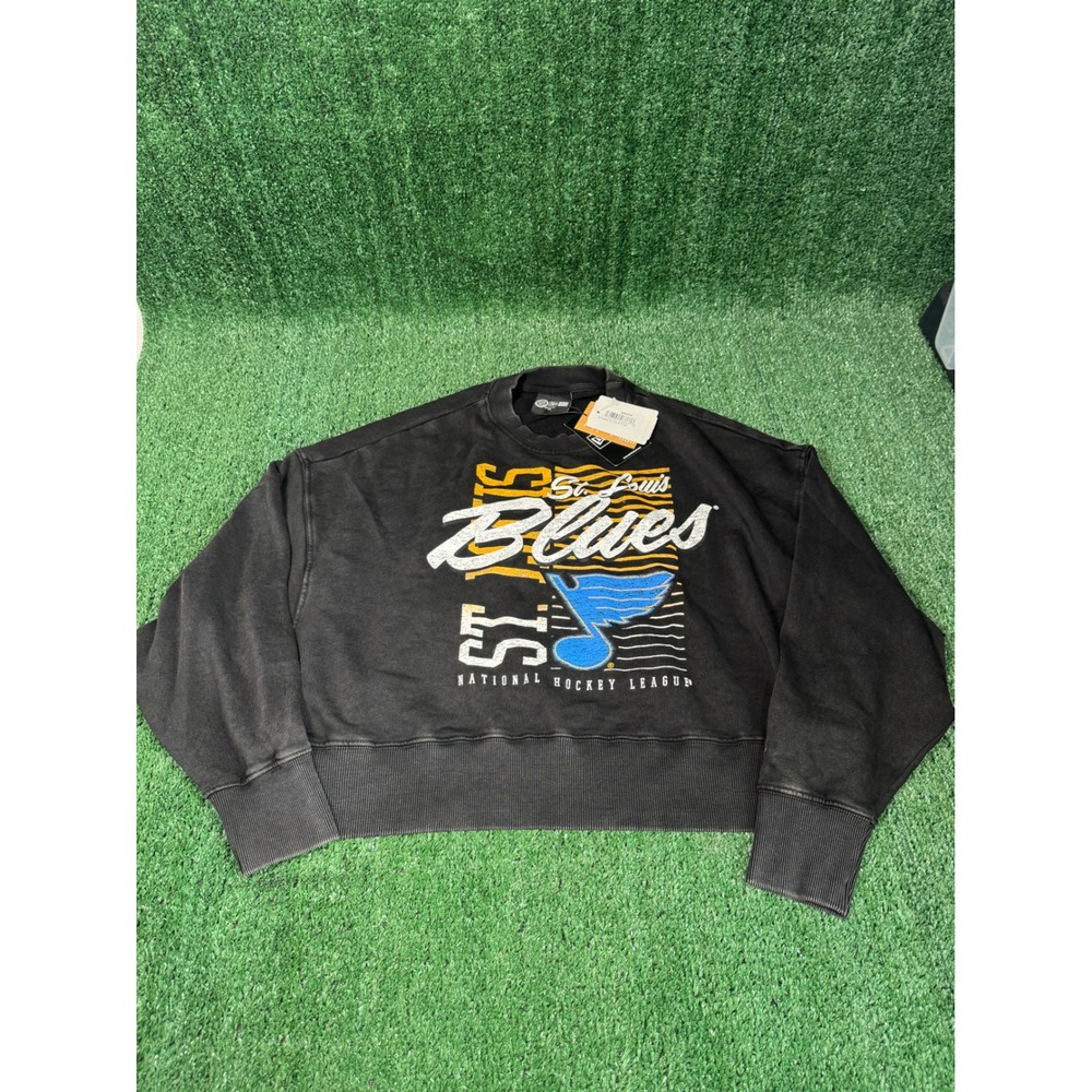 Women's St. Louis Blues New‎ Era Black Throwback Mineral Wash Sweatshirt